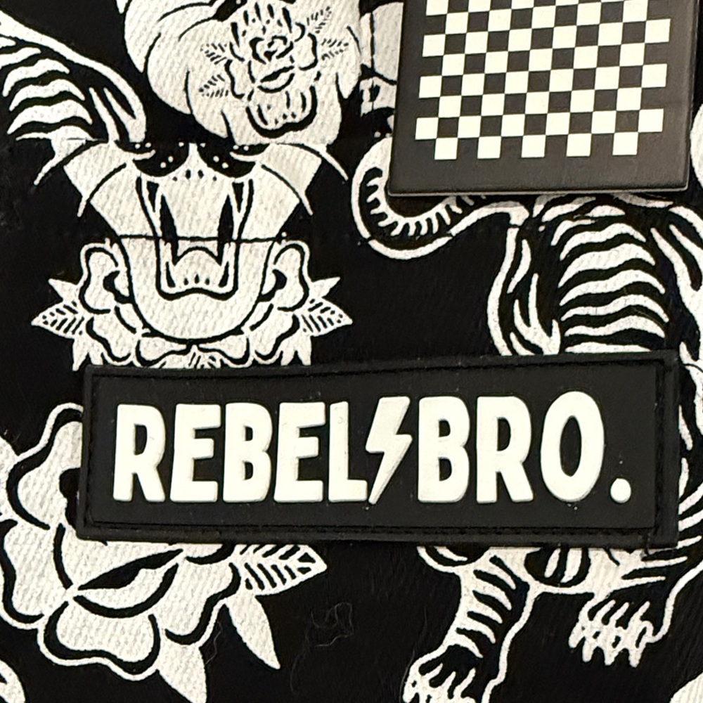 Black & White Kids Romper with Graphic Print - Picture 2 of 6